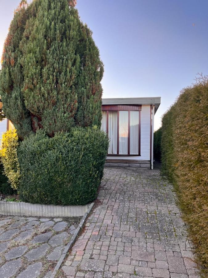 Chalet U20 Hotel Makkum Exterior photo